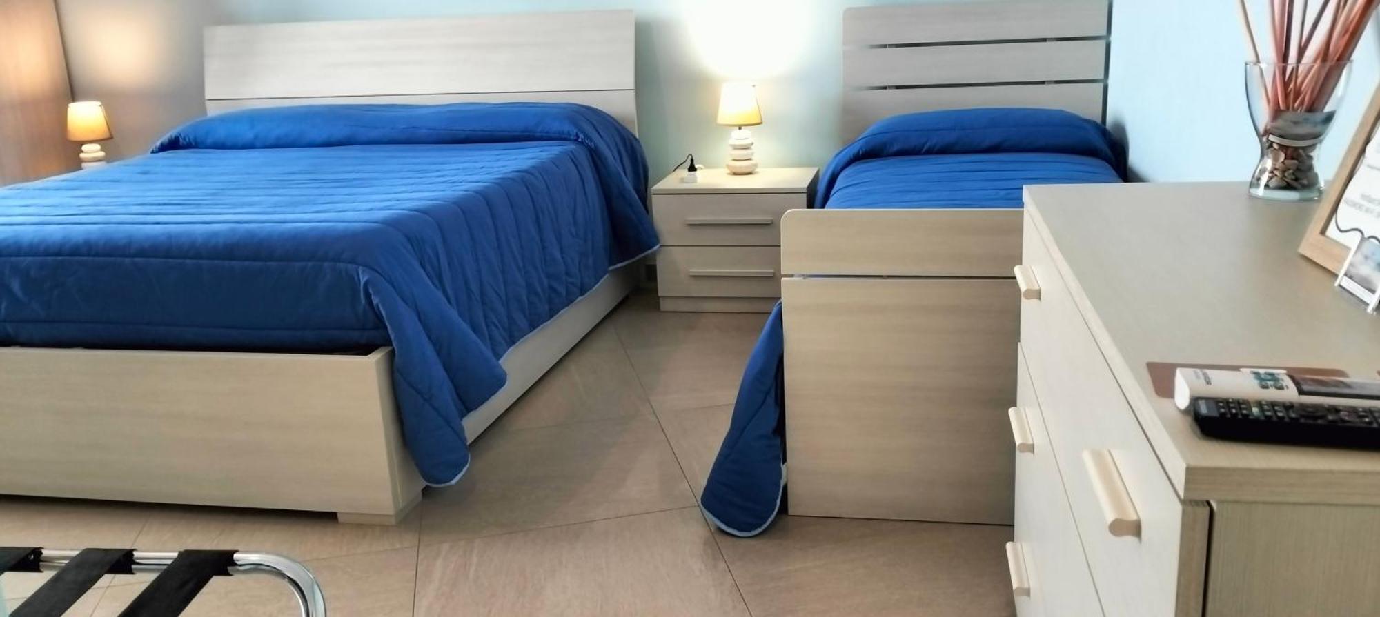 B&B La Spiaggetta Di Stazzo 아치레알레 객실 사진